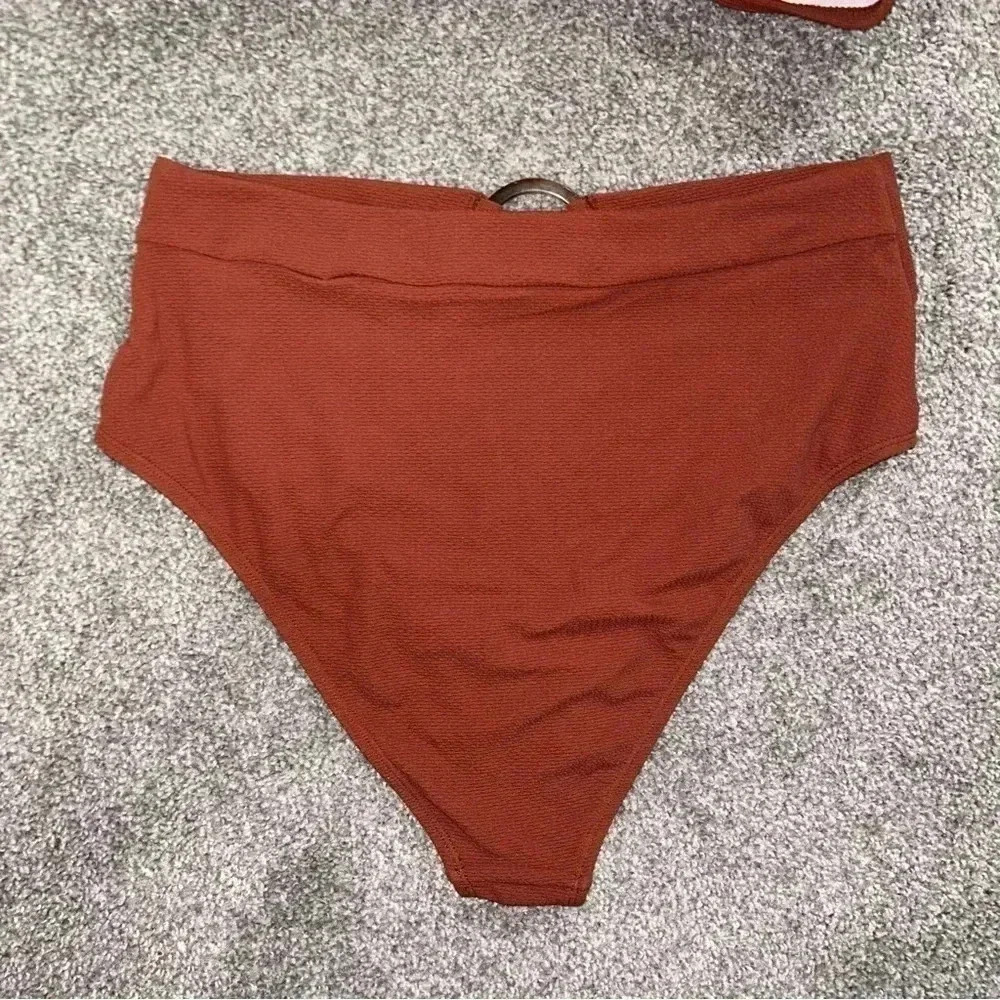Cupshe Bikini - Picture 6 of 9
